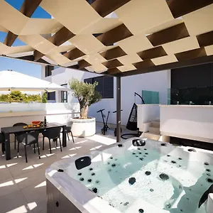  Apartament Sopic Luxury With Private Whirlpool