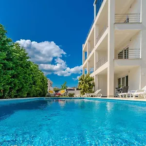  Apartament Carlotta